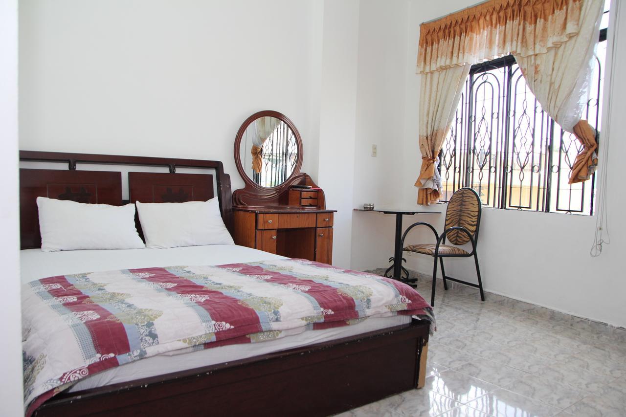Ngan Long Hotel Хошимін Екстер'єр фото